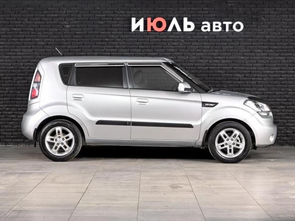 Kia Soul I с пробегом 2009 года, цена 650 000 рублей, 215800 км, хэтчбек, Автокод Объявления