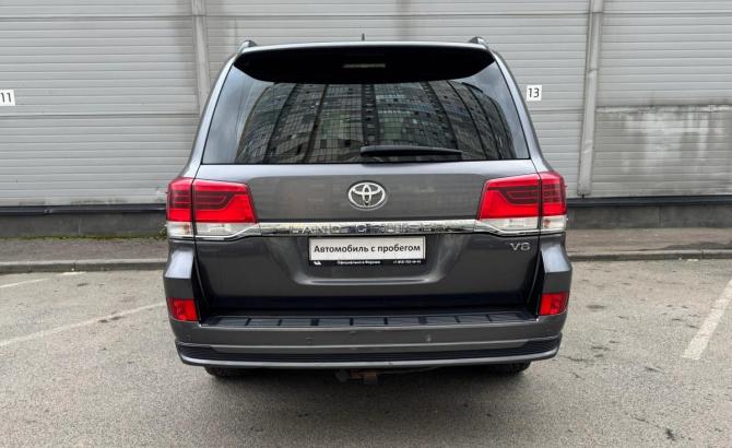 Toyota Land Cruiser 200 Series Рестайлинг 2 с пробегом 2019 года, цена 6 479 000 рублей, 190380 км, внедорожник, Автокод Объявления