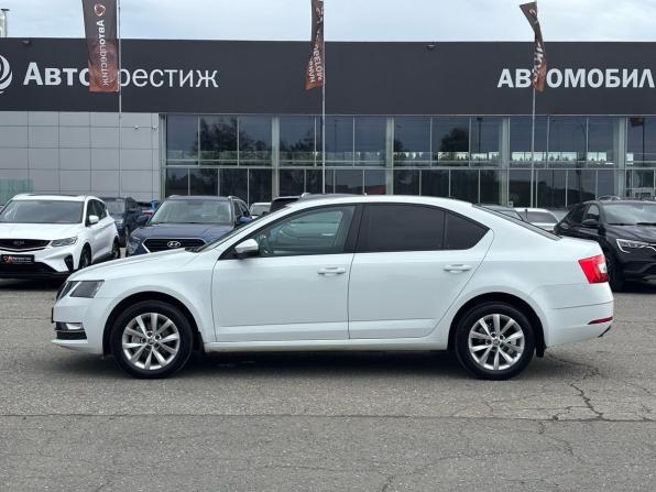 Skoda Octavia III (A7) Рестайлинг с пробегом 2018 года, цена 1 555 000 рублей, 98000 км, лифтбек, Автокод Объявления