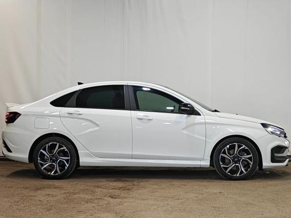 Lada (ВАЗ) Vesta I Рестайлинг (NG) с пробегом 2024 года, цена 1 529 000 рублей, 25522 км, седан, Автокод Объявления