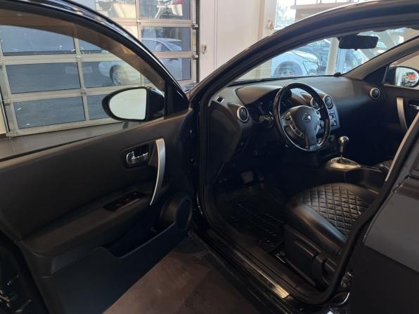 Nissan Qashqai I Рестайлинг с пробегом 2010 года, цена 845 000 рублей, 196079 км, внедорожник, Автокод Объявления