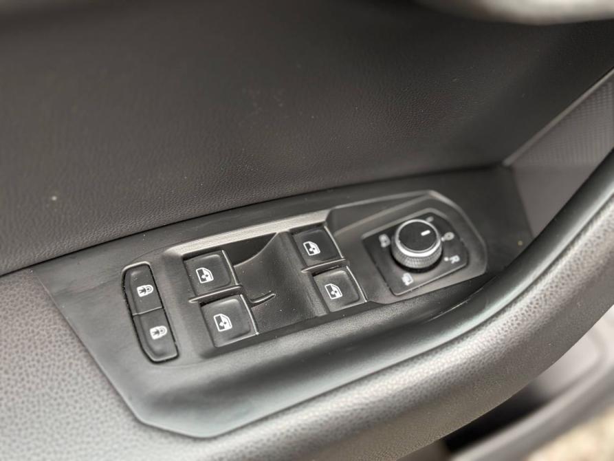 Volkswagen Touareg III Санкт-Петербург  - изображение 18