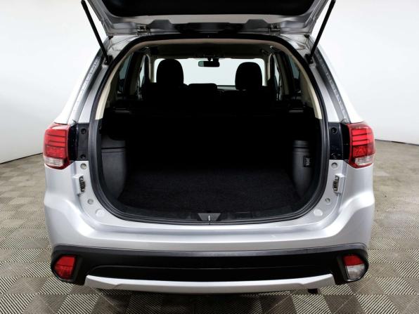 Mitsubishi Outlander III Рестайлинг 2 с пробегом 2018 года, цена 1 749 000 рублей, 84447 км, внедорожник, Автокод Объявления