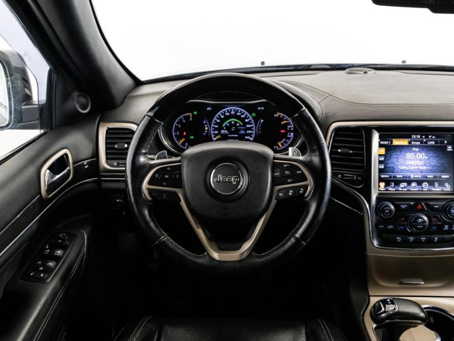 Jeep Grand Cherokee IV (WK2) Рестайлинг Санкт-Петербург  - изображение 11