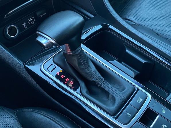 Kia Optima IV Рестайлинг с пробегом 2019 года, цена 1 749 000 рублей, 197000 км, седан, Автокод Объявления