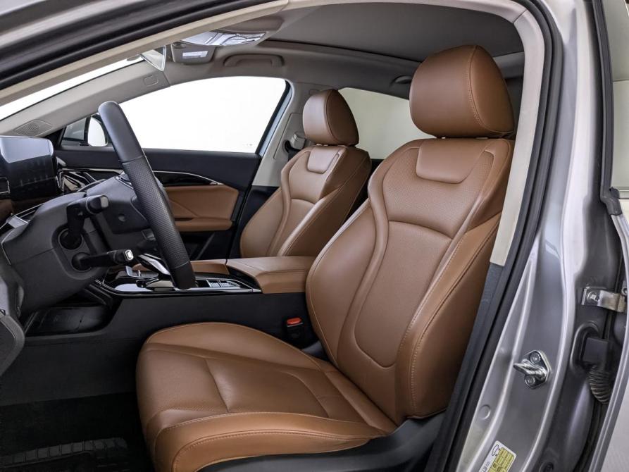 FAW Bestune B70 I Москва  - изображение 20