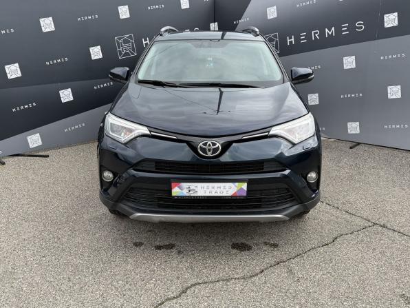 Toyota RAV4 IV (XA40) Рестайлинг с пробегом 2018 года, цена 2 299 000 рублей, 136722 км, внедорожник, Автокод Объявления