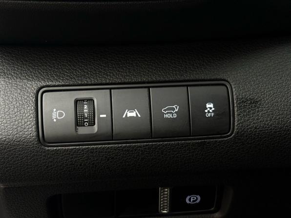 Hyundai Santa Fe IV Рестайлинг с пробегом 2020 года, цена 3 729 900 рублей, 75000 км, внедорожник, Автокод Объявления