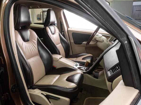 Volvo XC60 I с пробегом 2011 года, цена 1 229 000 рублей, 252607 км, внедорожник, Автокод Объявления