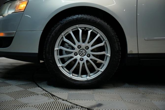 Volkswagen Passat B6 с пробегом 2009 года, цена 782 000 рублей, 310587 км, седан, Автокод Объявления
