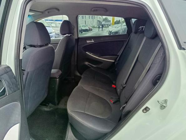 Hyundai Solaris I Рестайлинг с пробегом 2014 года, цена 849 995 рублей, 121332 км, хэтчбек, Автокод Объявления
