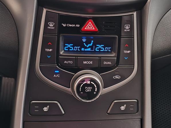 Hyundai Elantra V (MD) Рестайлинг с пробегом 2014 года, цена 1 199 000 рублей, 134639 км, седан, Автокод Объявления