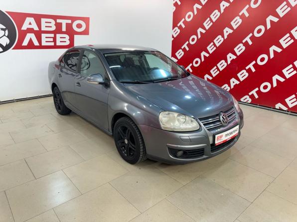 Volkswagen Jetta V