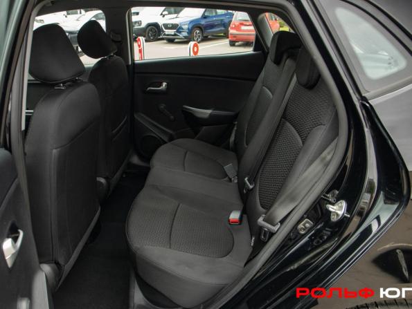 Kia Rio III Рестайлинг с пробегом 2017 года, цена 1 138 000 рублей, 135328 км, хэтчбек, Автокод Объявления