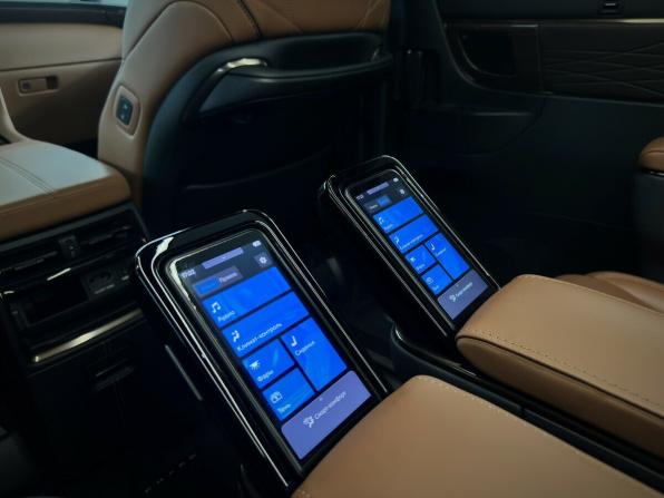 Toyota Alphard IV с пробегом 2024 года, цена 9 700 000 рублей, 51192 км, минивэн, Автокод Объявления