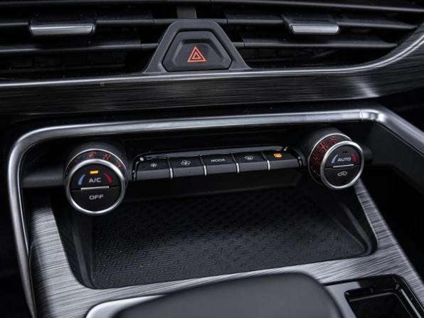 Geely Tugella I Рестайлинг с пробегом 2023 года, цена 2 495 000 рублей, 97047 км, внедорожник, Автокод Объявления
