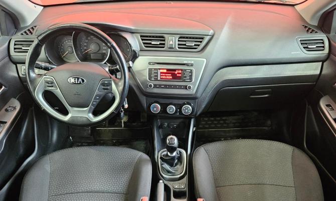 Kia Rio III Рестайлинг с пробегом 2017 года, цена 1 139 000 рублей, 71827 км, седан, Автокод Объявления