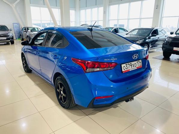 Hyundai Solaris II с пробегом 2018 года, цена 1 290 000 рублей, 176037 км, седан, Автокод Объявления