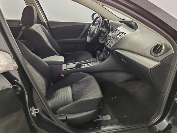 Mazda 3 II (BL) Рестайлинг с пробегом 2012 года, цена 849 000 рублей, 160990 км, хэтчбек, Автокод Объявления