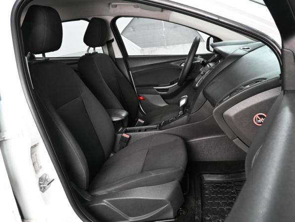 Ford Focus III Рестайлинг с пробегом 2015 года, цена 969 000 рублей, 146365 км, седан, Автокод Объявления