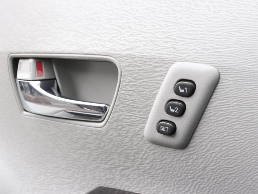 Toyota Venza I Рестайлинг Москва  - изображение 18