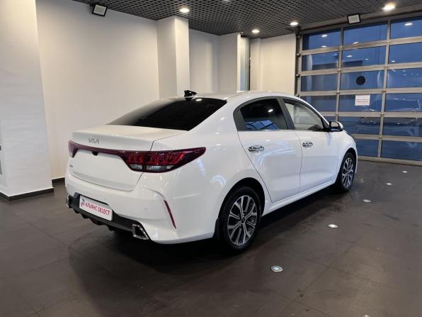 Kia Rio IV Рестайлинг с пробегом 2022 года, цена 1 670 000 рублей, 131660 км, седан, Автокод Объявления