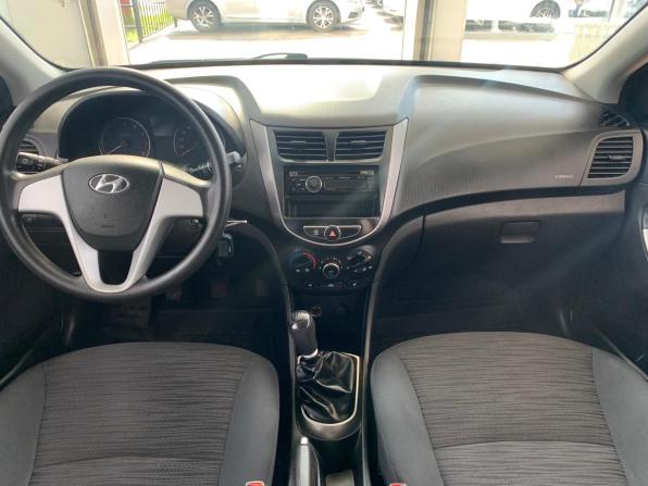 Hyundai Solaris I Рестайлинг с пробегом 2014 года, цена 1 049 000 рублей, 72000 км, хэтчбек, Автокод Объявления