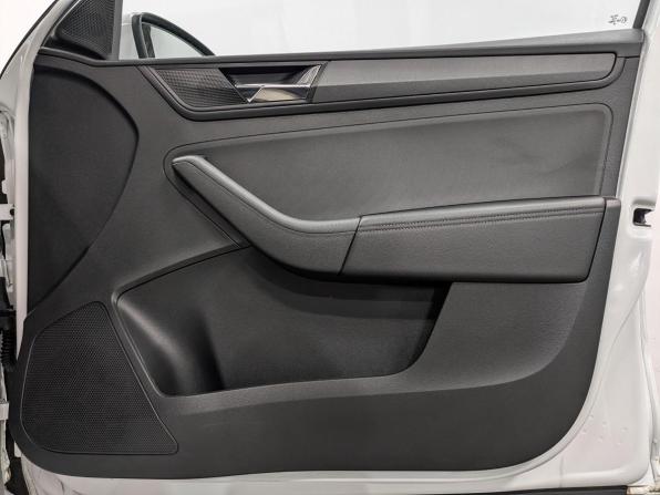 Skoda Rapid II с пробегом 2020 года, цена 1 490 000 рублей, 80698 км, лифтбек, Автокод Объявления