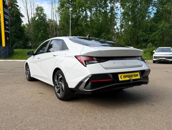 Hyundai Elantra VII (CN7) Рестайлинг с пробегом 2024 года, цена 1 950 000 рублей, 29000 км, седан, Автокод Объявления