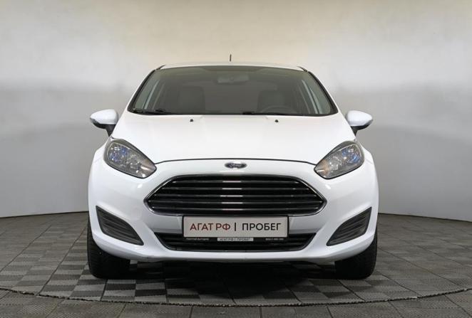 Ford Fiesta Mk6 Рестайлинг с пробегом 2018 года, цена 985 000 рублей, 118960 км, седан, Автокод Объявления
