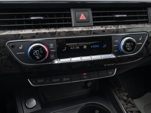 Audi A5 II (F5) с пробегом 2018 года, цена 4 070 000 рублей, 64474 км, купе, Автокод Объявления