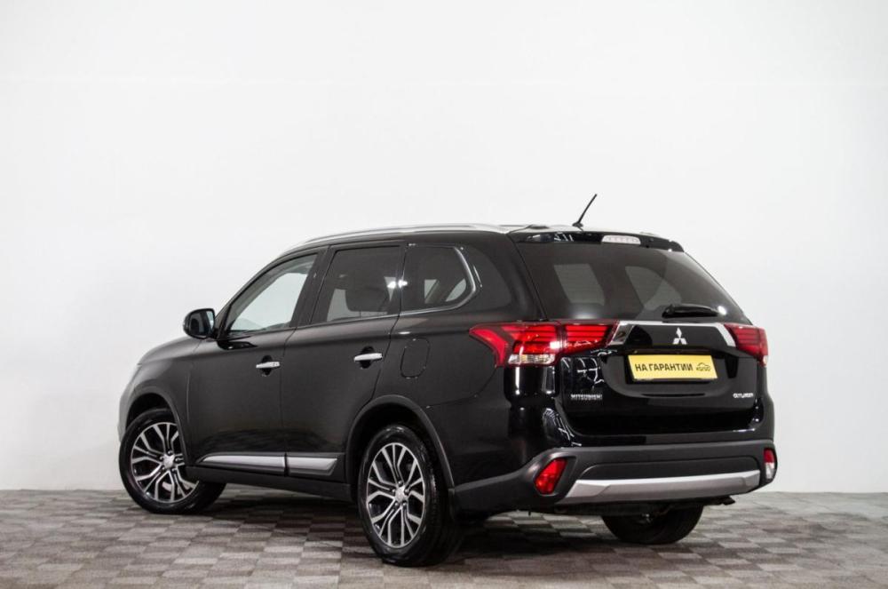 Mitsubishi Outlander III Рестайлинг Сургут  - изображение 7