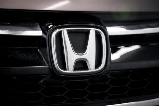 Honda CR-V IV Рестайлинг с пробегом 2015 года, цена 1 749 000 рублей, 349480 км, внедорожник, Автокод Объявления