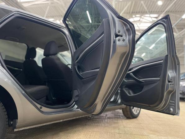 Lada (ВАЗ) Vesta I с пробегом 2020 года, цена 1 105 000 рублей, 68143 км, универсал, Автокод Объявления