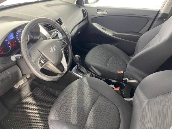 Hyundai Solaris I Рестайлинг с пробегом 2015 года, цена 859 000 рублей, 171921 км, седан, Автокод Объявления