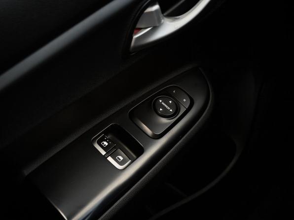 Kia Rio IV с пробегом 2017 года, цена 1 048 000 рублей, 135703 км, седан, Автокод Объявления
