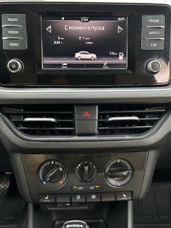Skoda Rapid II с пробегом 2020 года, цена 1 600 000 рублей, 134622 км, лифтбек, Автокод Объявления