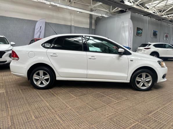 Volkswagen Polo V с пробегом 2012 года, цена 695 000 рублей, 221446 км, седан, Автокод Объявления