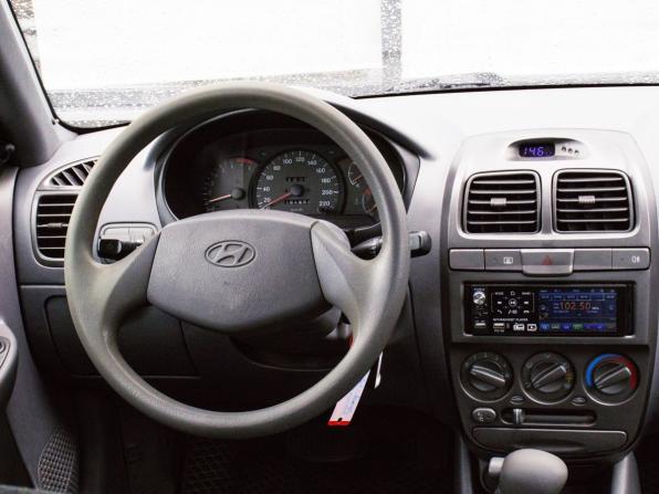 Hyundai Accent II с пробегом 2003 года, цена 265 000 рублей, 261857 км, седан, Автокод Объявления