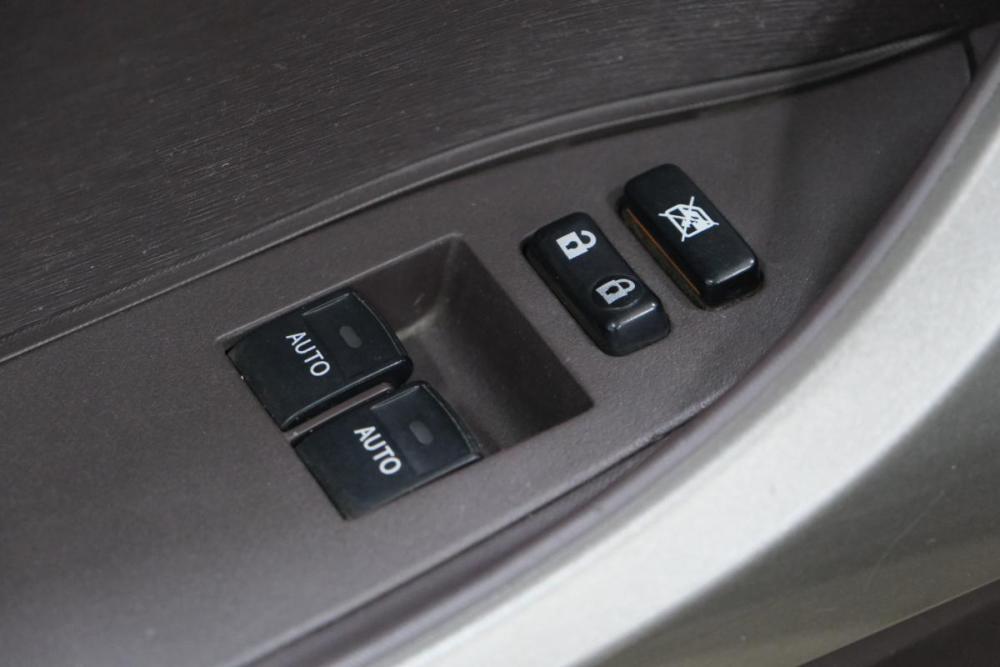 Toyota iQ Омск  - изображение 9