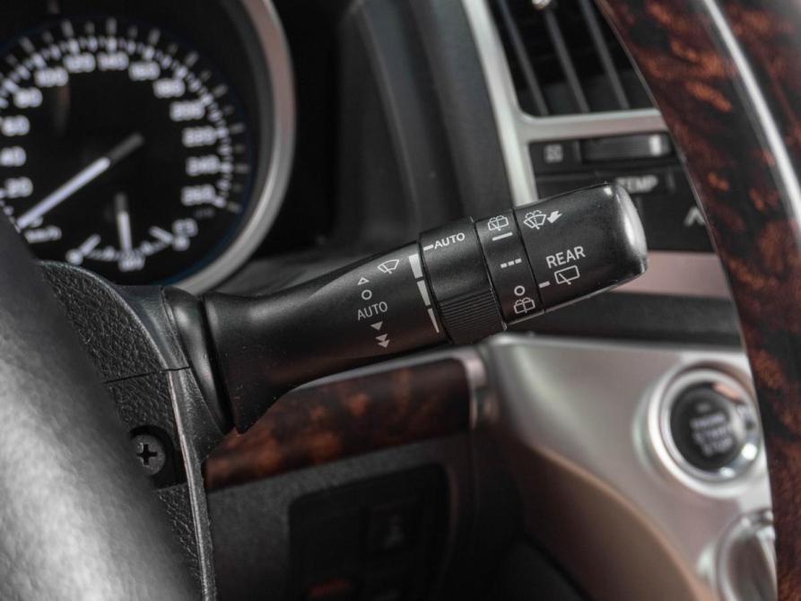 Toyota Land Cruiser 200 Series Рестайлинг 1 Тюмень  - изображение 26