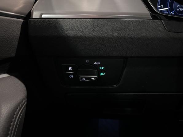 Volkswagen Passat B8 с пробегом 2018 года, цена 2 682 000 рублей, 84376 км, седан, Автокод Объявления