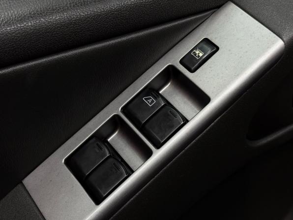 Nissan Pathfinder III с пробегом 2005 года, цена 1 049 900 рублей, 251111 км, внедорожник, Автокод Объявления