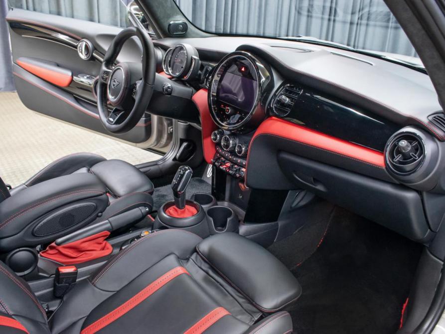 Mini Hatch III (F55/F56) Рестайлинг 2 Москва  - изображение 10