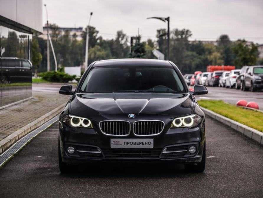 BMW 5 серии VI (F10/F11/F07) Рестайлинг Санкт-Петербург  - изображение 4