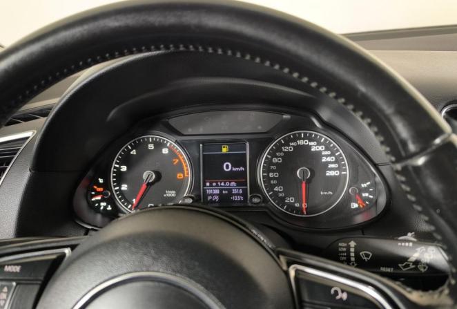 Audi Q5 I (8R) Рестайлинг с пробегом 2012 года, цена 2 000 000 рублей, 191388 км, внедорожник, Автокод Объявления