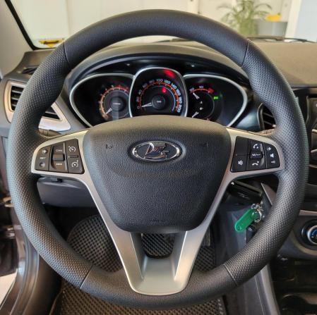 Lada (ВАЗ) Vesta I с пробегом 2018 года, цена 982 000 рублей, 94255 км, седан, Автокод Объявления