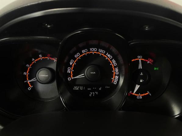 Lada (ВАЗ) Vesta I с пробегом 2020 года, цена 768 000 рублей, 202701 км, седан, Автокод Объявления