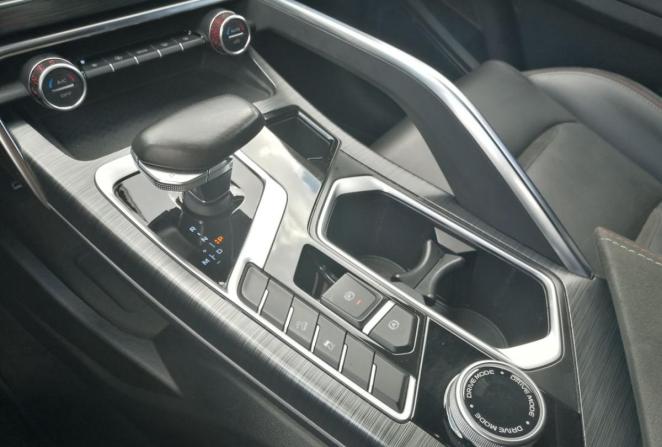 Geely Tugella I с пробегом 2022 года, цена 2 700 000 рублей, 70000 км, внедорожник, Автокод Объявления