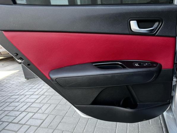 Kia Optima IV Рестайлинг с пробегом 2019 года, цена 2 110 000 рублей, 135000 км, седан, Автокод Объявления